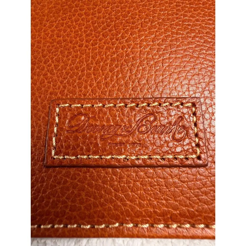 Dooney & Bourke Pebble Grain Leather Zip Clutch Wallet with Keychain